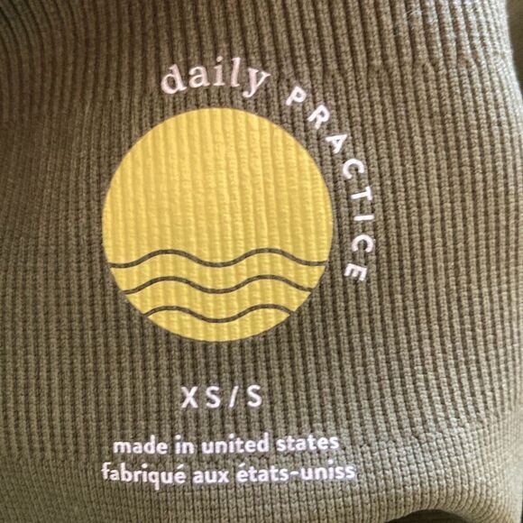 Slightly flawed- Daily Practice by Anthropologie Frill High Rise Leggings NWT - Picture 8 of 10